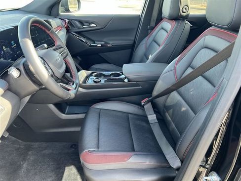 Certified 2025 Chevrolet Equinox RS w/ Convenience Package III image 13