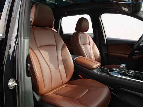 Used 2018 Audi Q7 3.0T Prestige image 13