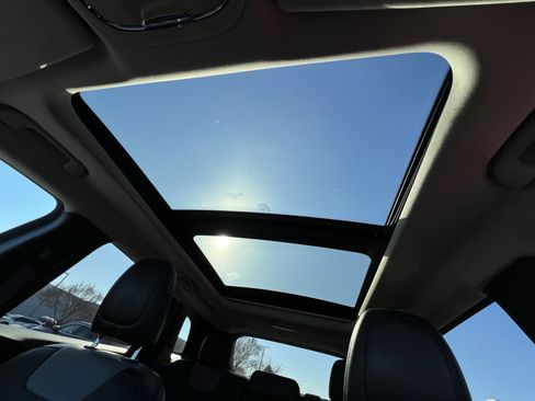 Used 2014 Jeep Cherokee Limited w/ Luxury Group image 29