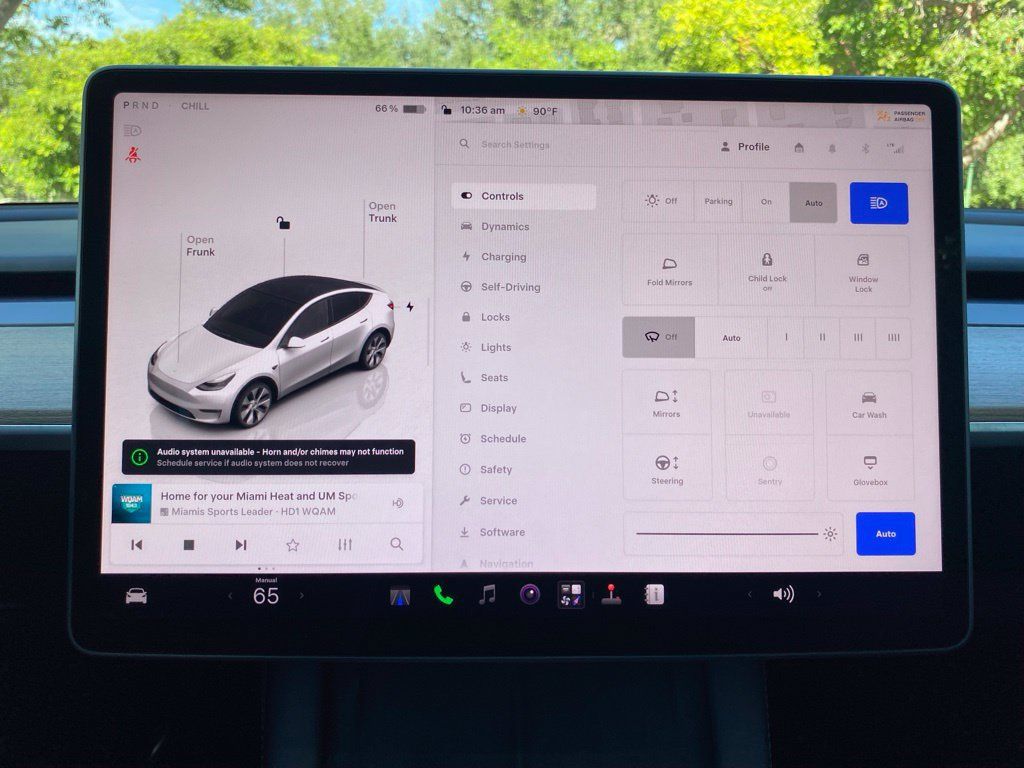 Used 2023 Tesla Model Y Long Range AWD/4WD image 31
