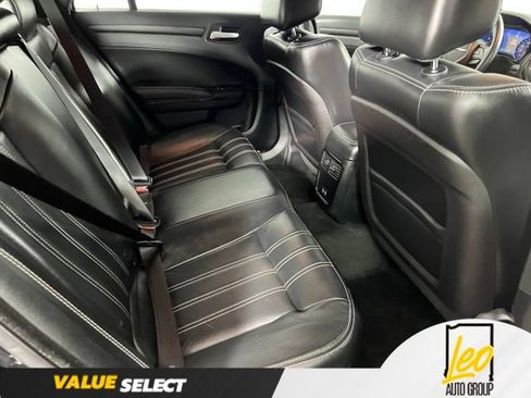 Used 2015 Chrysler 300 S w/ 300S Premium Group AWD/4WD image 24