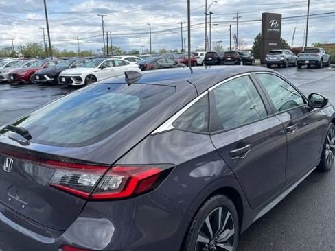 Used 2024 Honda Civic EX-L image 5