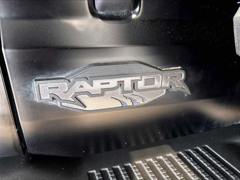 Used 2024 Ford Bronco Raptor w/ Interior Carbon Fiber Pack 6 AWD/4WD image 36