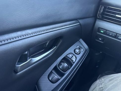 Used 2023 Nissan Sentra SV image 38