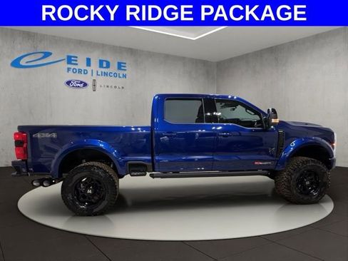 New 2026 Ford F250 Lariat w/ Black Appearance Package AWD/4WD image 6