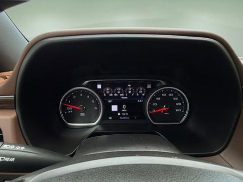 Used 2021 Chevrolet Tahoe High Country w/ Premium Package AWD/4WD image 15