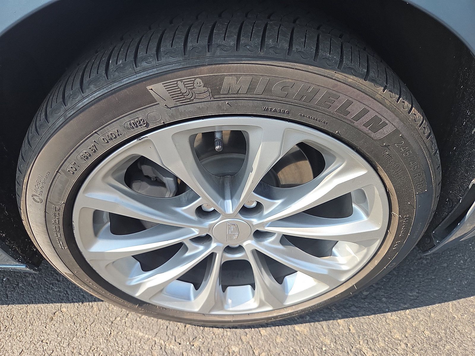 Used 2023 Cadillac CT5 Luxury AWD/4WD image 9