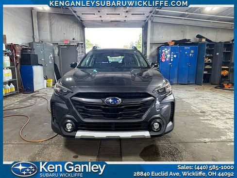Certified 2025 Subaru Outback Limited AWD/4WD image 8