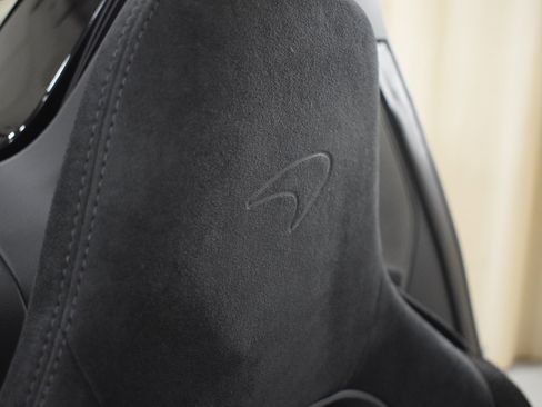 New 2025 McLaren Artura Spider image 28