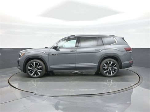 New 2026 Volkswagen Atlas SEL Premium R-Line image 4
