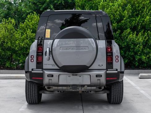 Used 2023 Land Rover Defender 110 X-Dynamic SE AWD/4WD image 12