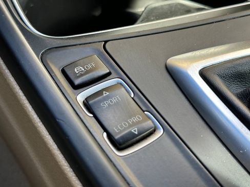 Used 2014 BMW 428i xDrive Convertible AWD/4WD image 50