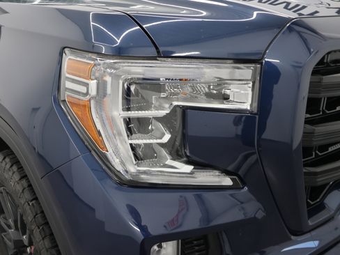 Used 2020 GMC Sierra 1500 Elevation w/ Elevation Value Package AWD/4WD image 21