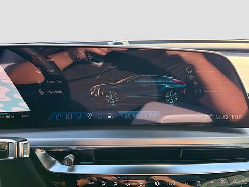 New 2026 Cadillac Lyriq Sport RWD image 28
