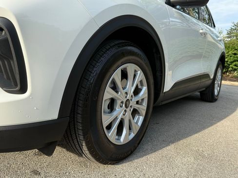 Used 2023 Ford Escape Active w/ Cold Weather Package image 12