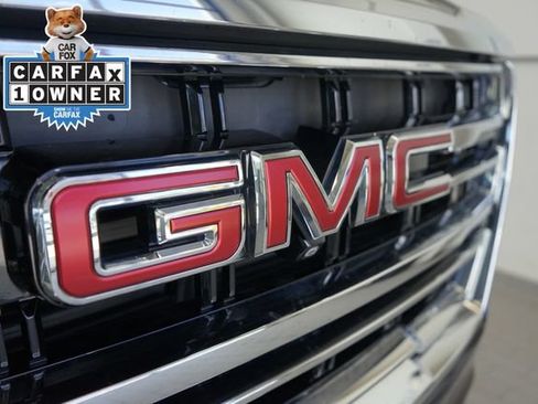 Used 2023 GMC Yukon XL SLT w/ SLT Luxury Package AWD/4WD image 18