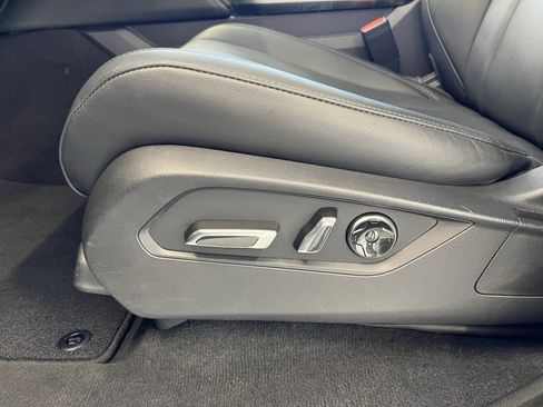 Used 2023 Acura MDX SH-AWD image 36