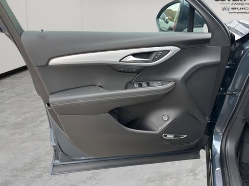 New 2026 Buick Envision Avenir image 25