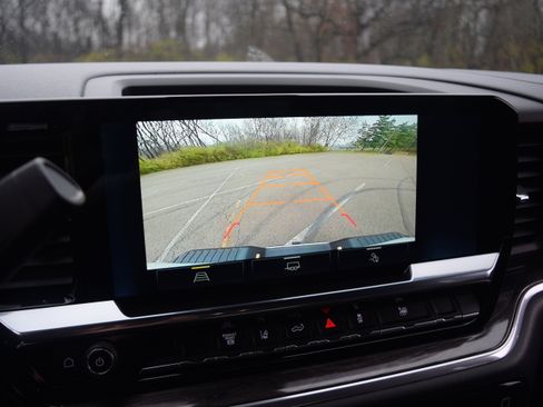 Used 2025 Chevrolet Silverado 3500 LTZ image 10