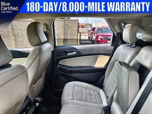 Used 2021 Ford Edge SE FWD image 15