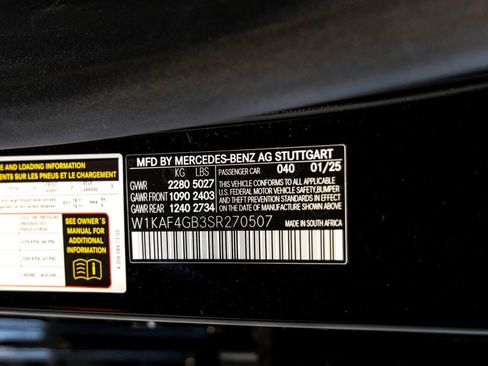 Used 2025 Mercedes-Benz C 300 Sedan image 32