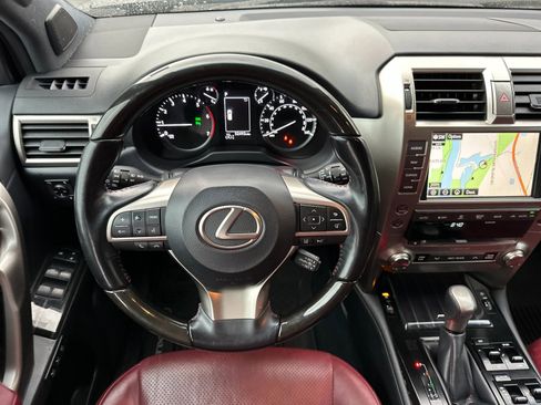 Used 2021 Lexus GX 460 Luxury w/ Off Road Package image 14