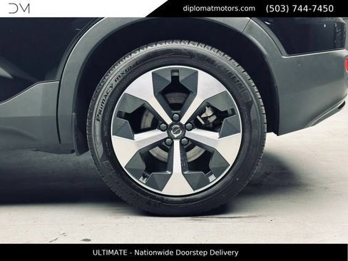 Used 2023 Volvo XC40 B5 Ultimate AWD/4WD image 40