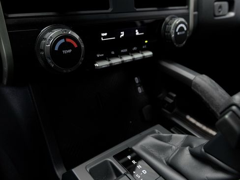 Used 2025 Toyota Tacoma SR5 image 20