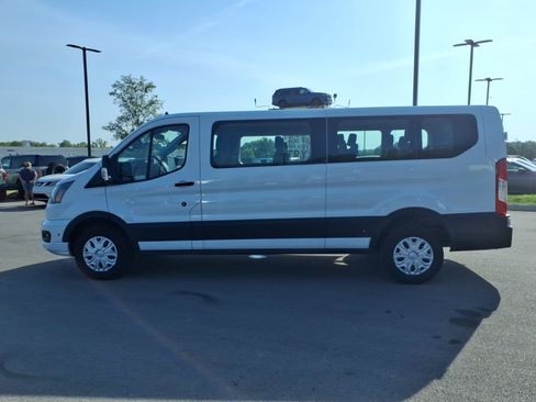 Used 2024 Ford Transit 350 XLT RWD image 6