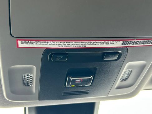 Used 2022 Toyota Camry LE FWD image 17