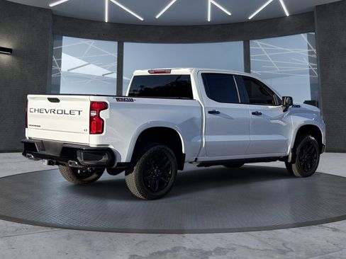 Used 2025 Chevrolet Silverado 1500 LT Trail Boss w/ LPO, Dark Essentials Package AWD/4WD image 6