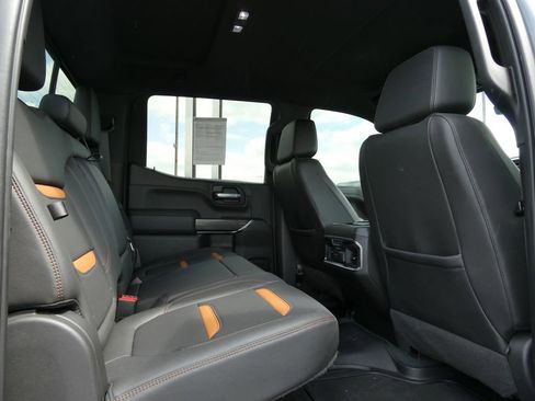 Certified 2021 GMC Sierra 1500 AT4 w/ AT4 Premium Package AWD/4WD image 25