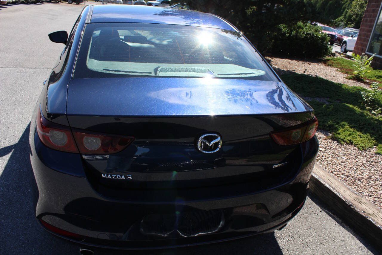 Used 2020 MAZDA MAZDA3 Sedan w/ Select Package FWD image 7