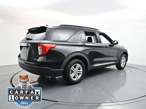 Used 2022 Ford Explorer XLT image 8