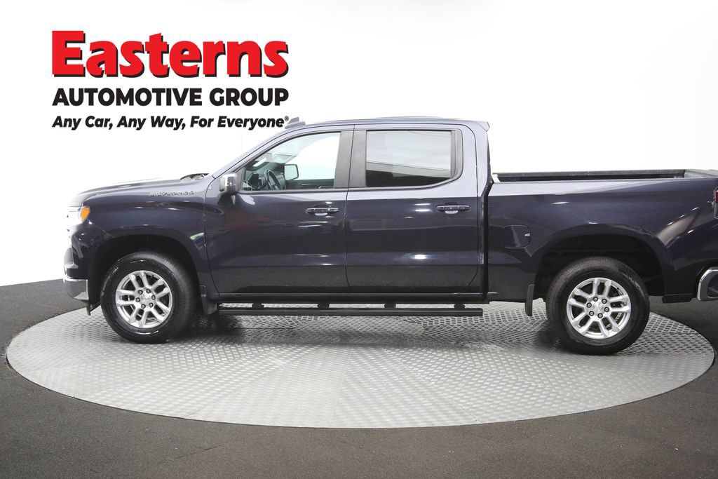 Used 2022 Chevrolet Silverado 1500 LT AWD/4WD image 61