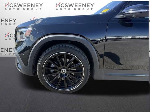 Used 2023 Mercedes-Benz GLB 250 image 24