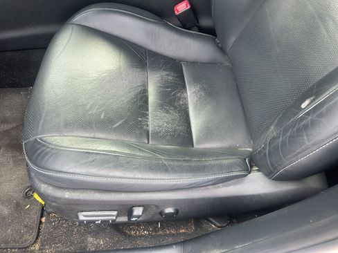 Used 2012 Lexus CT 200h Premium w/ Leather Pkg image 10