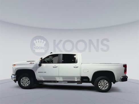 Used 2024 Chevrolet Silverado 2500 LT image 7