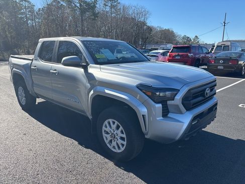 Used 2024 Toyota Tacoma SR5 image 1