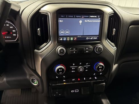 Certified 2022 Chevrolet Silverado 1500 LT Trail Boss w/ LT Trail Boss Premium Package image 29