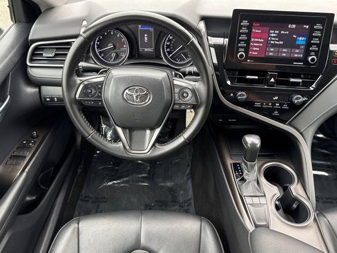 Used 2023 Toyota Camry SE FWD image 15