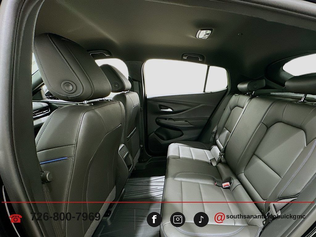 New 2026 Buick Envista Sport Touring w/ Convenience I Package FWD image 28