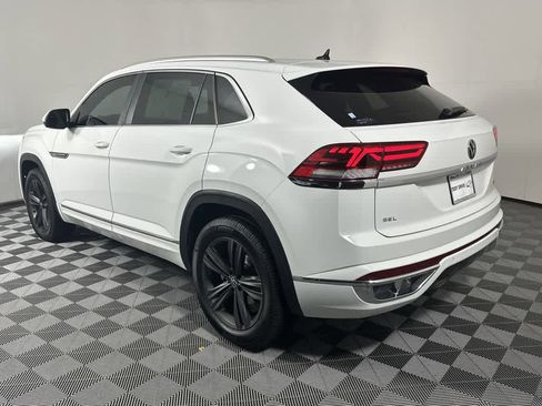Used 2022 Volkswagen Atlas Cross Sport SEL R-Line image 9