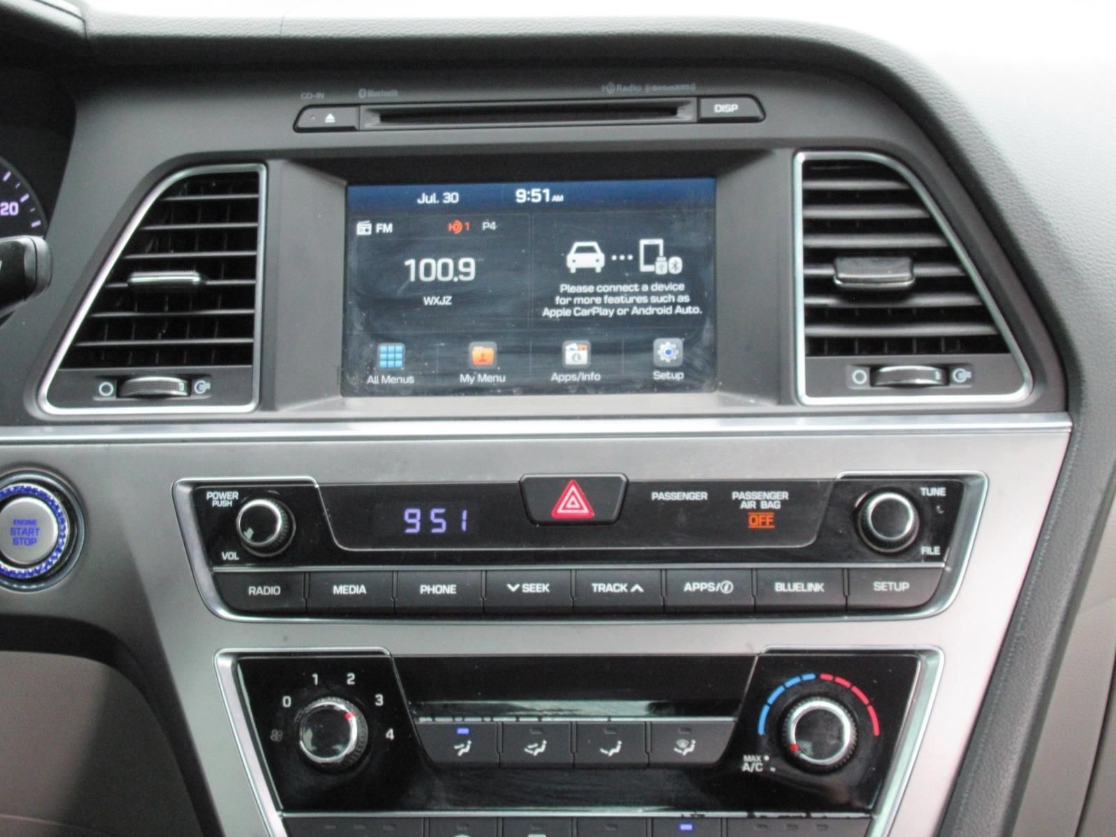 Used 2016 Hyundai Sonata Sport w/ Option Group 1V FWD image 14