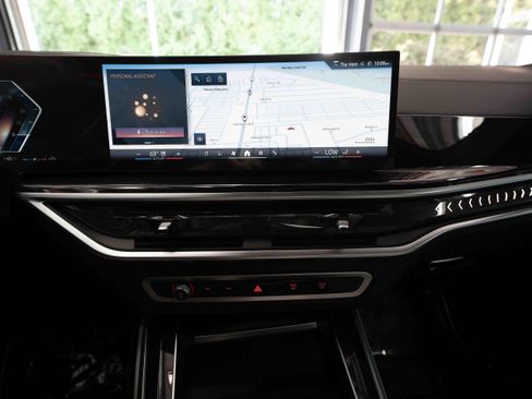 Used 2026 BMW X5 xDrive40i w/ M Sport Package AWD/4WD image 17