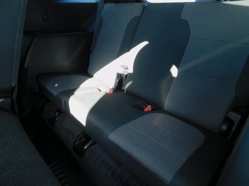 Used 2020 Chevrolet Traverse LS image 25