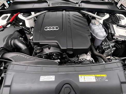 Used 2022 Audi A4 2.0T Premium w/ Convenience Package image 30