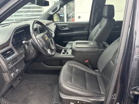 Used 2022 Chevrolet Tahoe LT w/ LT Signature Plus Package AWD/4WD image 9