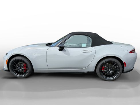 New 2026 MAZDA MX-5 Miata Club w/ Brembo/BBS Recaro Package RWD image 2