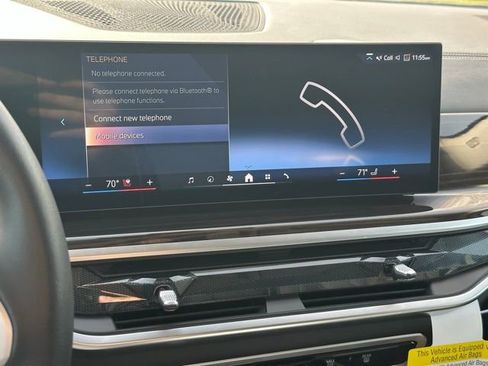 Certified 2025 BMW X7 xDrive40i w/ Premium Package image 17